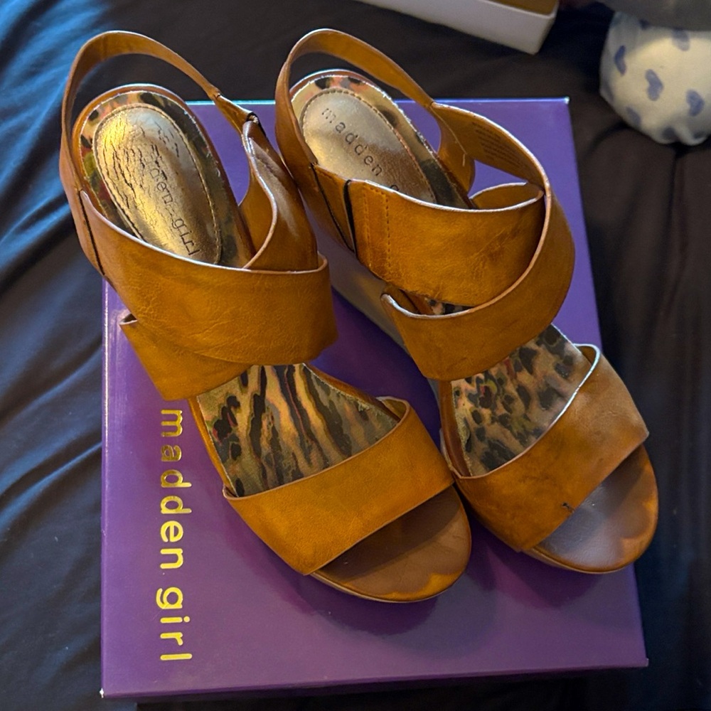 Madden Girl Brown Strappy Sandals